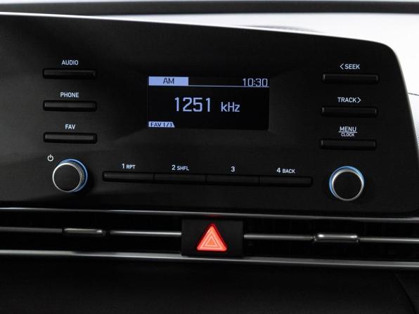 Hyundai Elantra VII (CN7) с пробегом 2022 года, цена 1 849 000 рублей, 45093 км, седан, Автокод Объявления