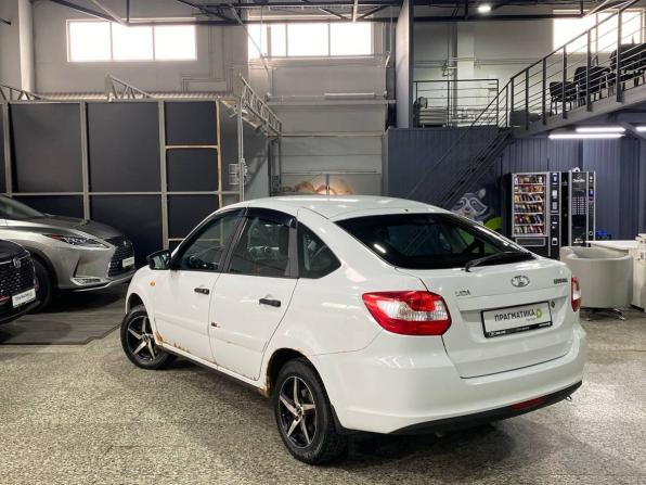 Lada (ВАЗ) Granta I с пробегом 2015 года, цена 309 000 рублей, 186000 км, лифтбек, Автокод Объявления