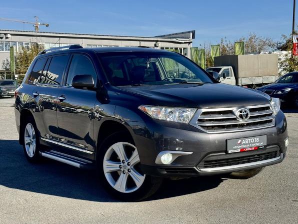 Toyota Highlander II (XU40) Рестайлинг с пробегом 2012 года, цена 1 999 000 рублей, 227230 км, внедорожник, Автокод Объявления