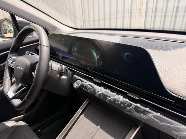 Omoda C5 I с пробегом 2022 года, цена 1 625 000 рублей, 56933 км, внедорожник, Автокод Объявления