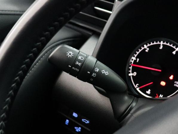Toyota Land Cruiser 300 Series с пробегом 2022 года, цена 12 490 000 рублей, 19200 км, внедорожник, Автокод Объявления