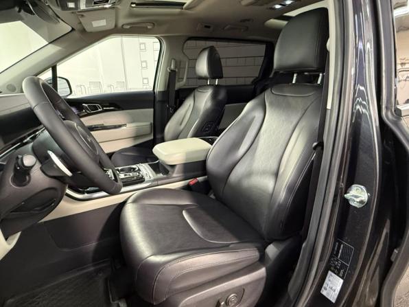 Kia Carnival IV с пробегом 2022 года, цена 3 799 000 рублей, 102000 км, минивэн, Автокод Объявления