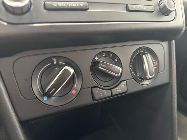 Volkswagen Polo V с пробегом 2011 года, цена 729 000 рублей, 205520 км, хэтчбек, Автокод Объявления