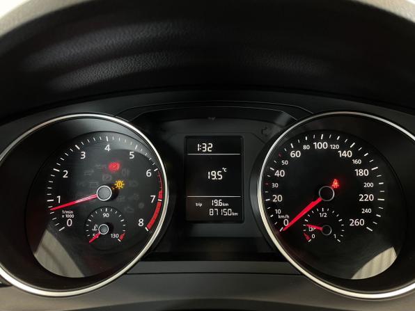 Volkswagen Jetta VI Рестайлинг с пробегом 2016 года, цена 1 390 000 рублей, 87150 км, седан, Автокод Объявления