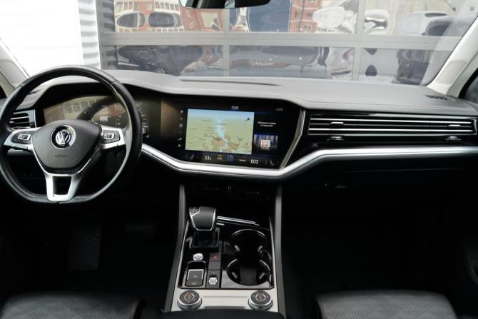 Volkswagen Touareg III с пробегом 2019 года, цена 5 790 000 рублей, 114673 км, внедорожник, Автокод Объявления