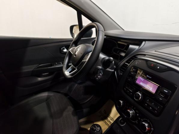 Renault Kaptur I Рестайлинг с пробегом 2021 года, цена 1 572 300 рублей, 109909 км, внедорожник, Автокод Объявления