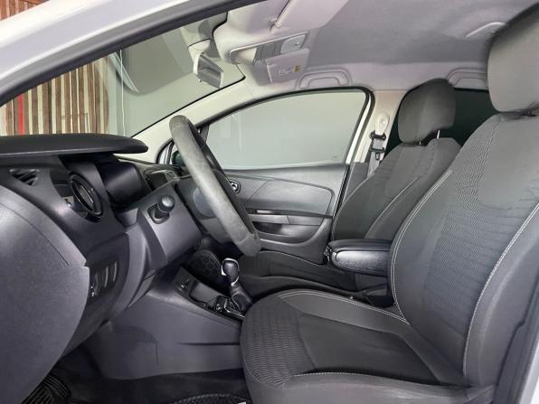 Renault Kaptur I с пробегом 2018 года, цена 899 000 рублей, 128453 км, внедорожник, Автокод Объявления