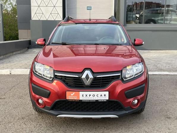 Renault Sandero II с пробегом 2017 года, цена 943 000 рублей, 142000 км, хэтчбек, Автокод Объявления