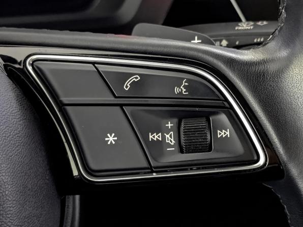 Audi A3 IV (8Y) с пробегом 2022 года, цена 3 477 000 рублей, 12734 км, седан, Автокод Объявления