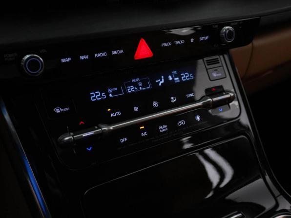 Kia Carnival IV с пробегом 2021 года, цена 4 100 000 рублей, 154618 км, минивэн, Автокод Объявления