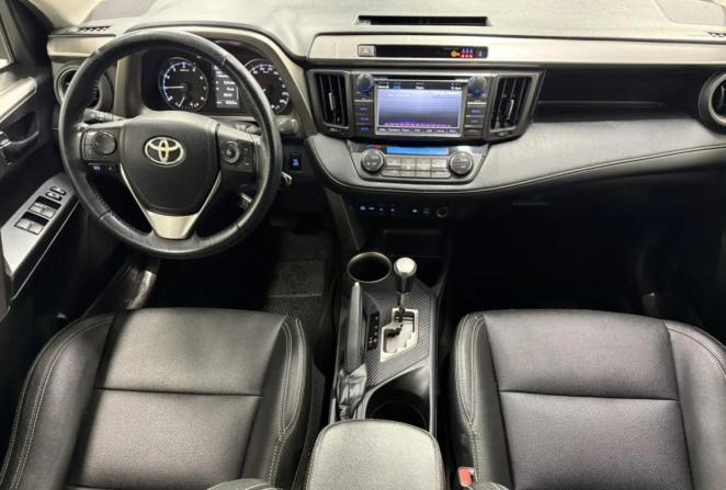 Toyota RAV4 IV (XA40) Рестайлинг с пробегом 2016 года, цена 1 745 000 рублей, 119079 км, внедорожник, Автокод Объявления