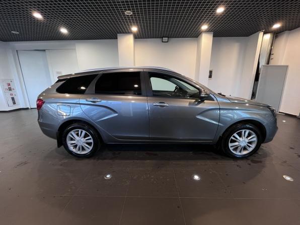 Lada (ВАЗ) Vesta I с пробегом 2018 года, цена 1 100 000 рублей, 73495 км, универсал, Автокод Объявления