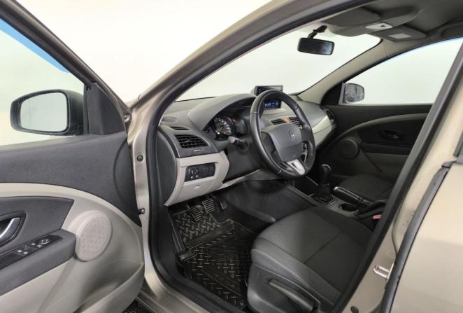 Renault Megane III с пробегом 2011 года, цена 600 000 рублей, 152369 км, хэтчбек, Автокод Объявления
