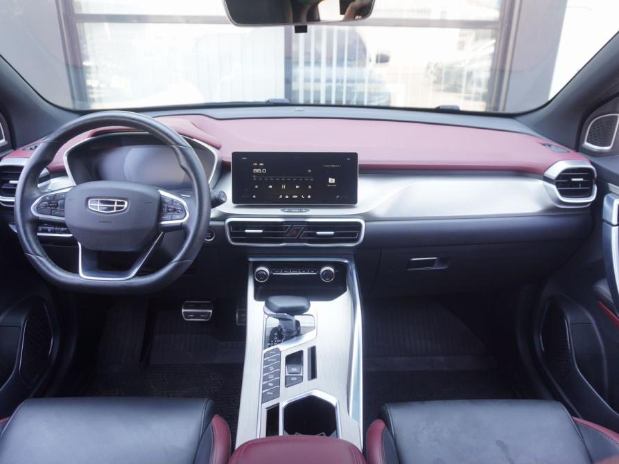 Geely Coolray I Москва  - изображение 12