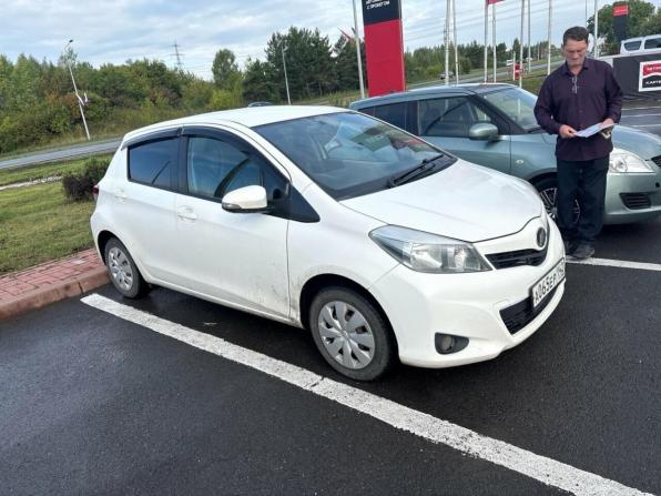 Toyota Vitz III (XP130) с пробегом 2011 года, цена 649 000 рублей, 210205 км, хэтчбек, Автокод Объявления