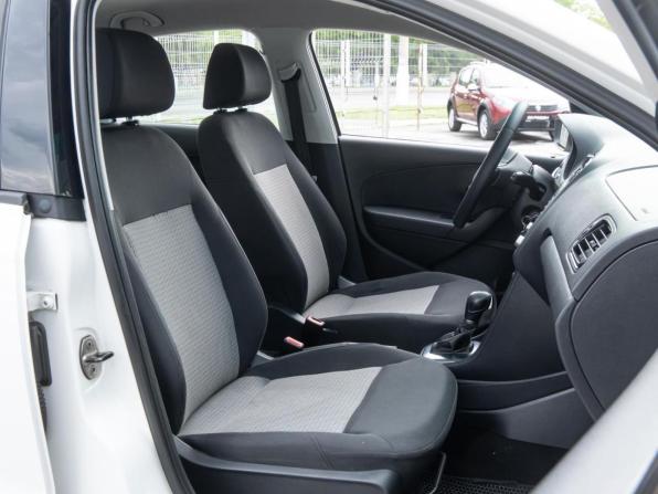 Volkswagen Polo V с пробегом 2012 года, цена 795 000 рублей, 117945 км, седан, Автокод Объявления