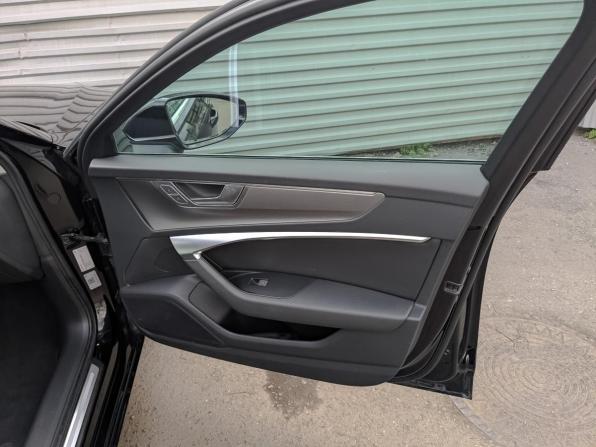 Audi A6 V (C8) с пробегом 2021 года, цена 3 955 000 рублей, 64799 км, седан, Автокод Объявления