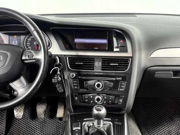Audi A4 IV (B8) Рестайлинг с пробегом 2012 года, цена 1 370 000 рублей, 226723 км, седан, Автокод Объявления