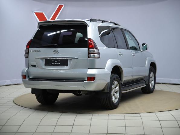 Toyota Land Cruiser Prado 120 Series Рестайлинг с пробегом 2008 года, цена 2 190 000 рублей, 273478 км, внедорожник, Автокод Объявления