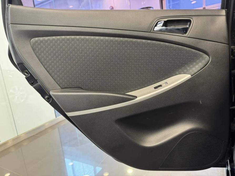 Hyundai Solaris I Подольск  - изображение 13