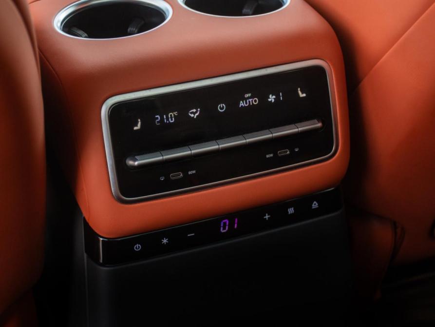 Li Auto (Lixiang) L9 I Москва  - изображение 17
