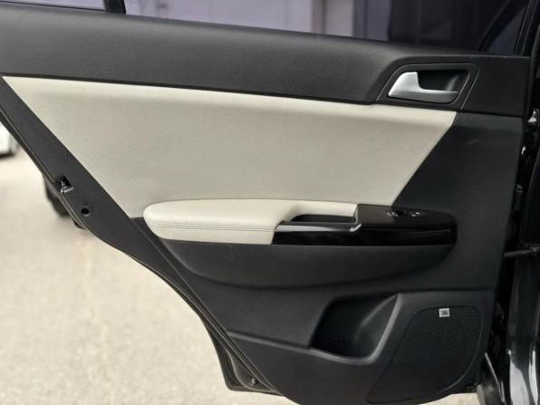 Kia Sportage IV с пробегом 2016 года, цена 2 250 000 рублей, 89185 км, внедорожник, Автокод Объявления