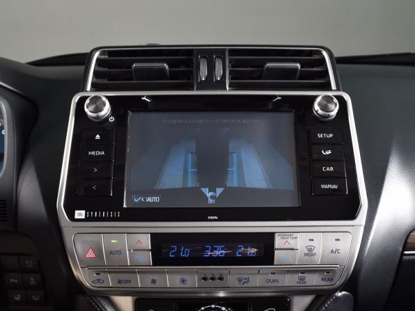Toyota Land Cruiser Prado 150 Series Рестайлинг 2 с пробегом 2017 года, цена 4 234 995 рублей, 251944 км, внедорожник, Автокод Объявления