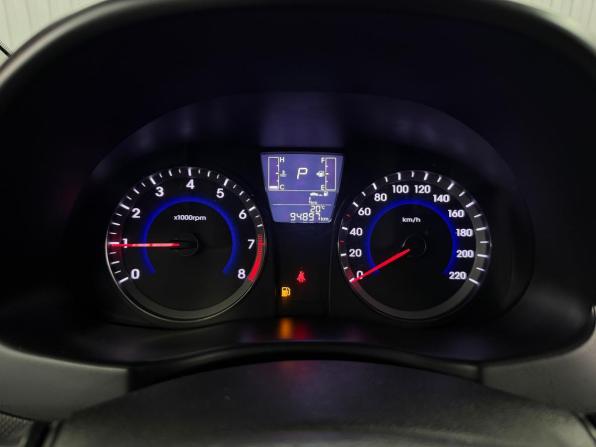 Hyundai Solaris I Рестайлинг с пробегом 2016 года, цена 1 297 000 рублей, 94750 км, седан, Автокод Объявления