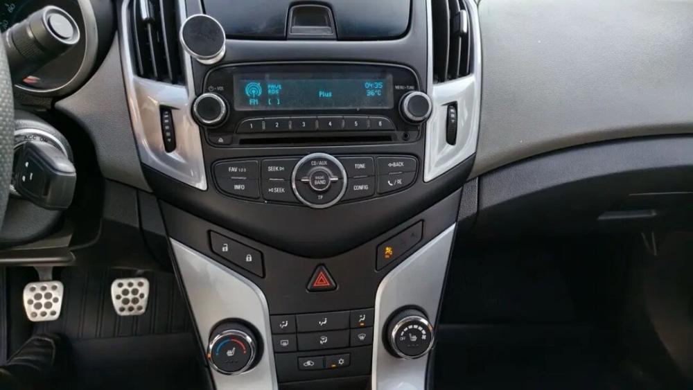 Chevrolet Cruze I Рестайлинг Астрахань  - изображение 13