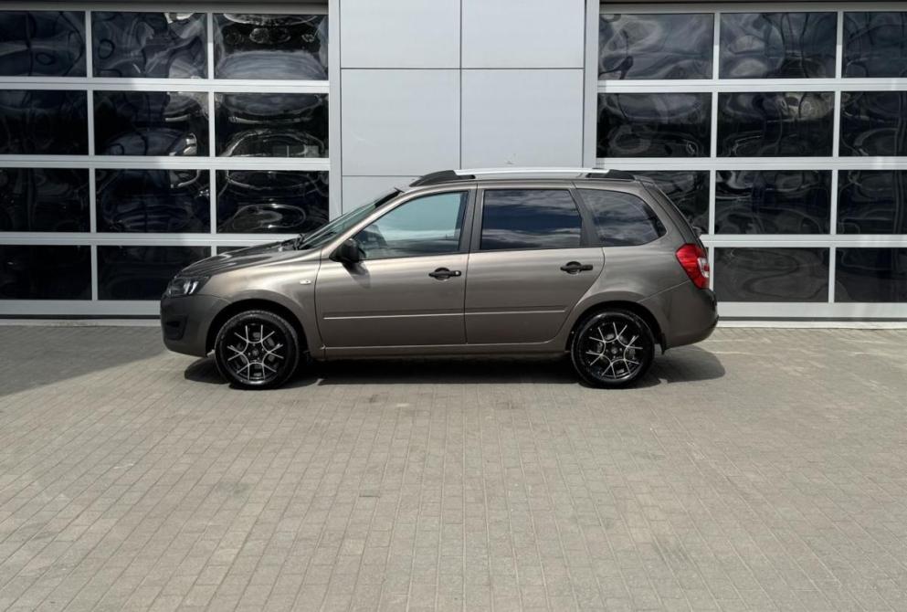 Lada (ВАЗ) Kalina II Владимир  - изображение 4