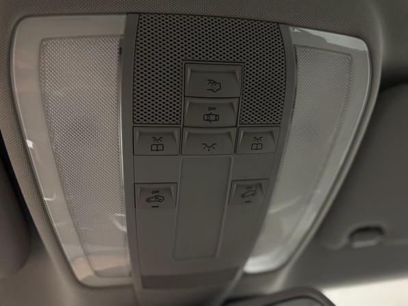 Mercedes-Benz C-Класс III (W204) Рестайлинг с пробегом 2011 года, цена 1 899 000 рублей, 53000 км, седан, Автокод Объявления