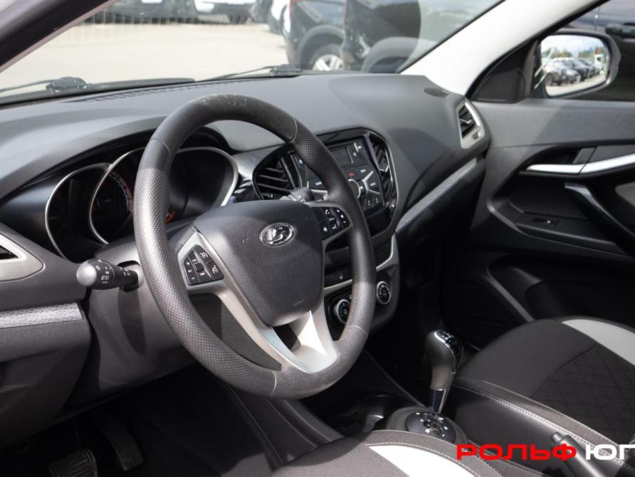 Lada (ВАЗ) Vesta I Москва  - изображение 10