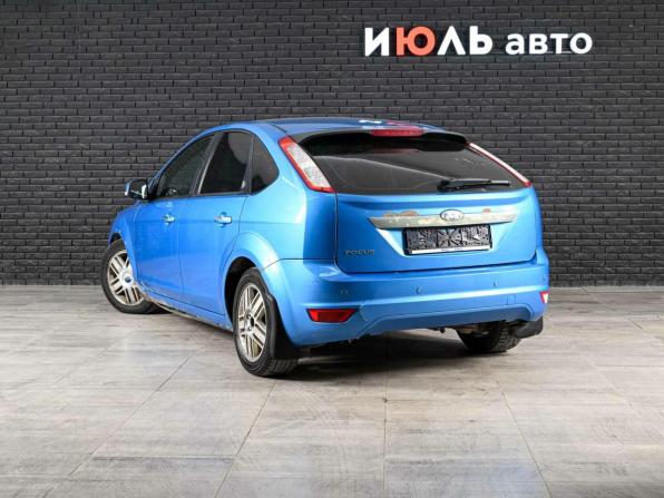 Ford Focus II Рестайлинг с пробегом 2008 года, цена 555 000 рублей, 306267 км, хэтчбек, Автокод Объявления