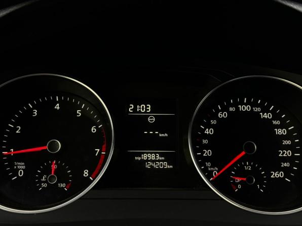 Volkswagen Jetta VI Рестайлинг с пробегом 2015 года, цена 1 125 000 рублей, 124200 км, седан, Автокод Объявления