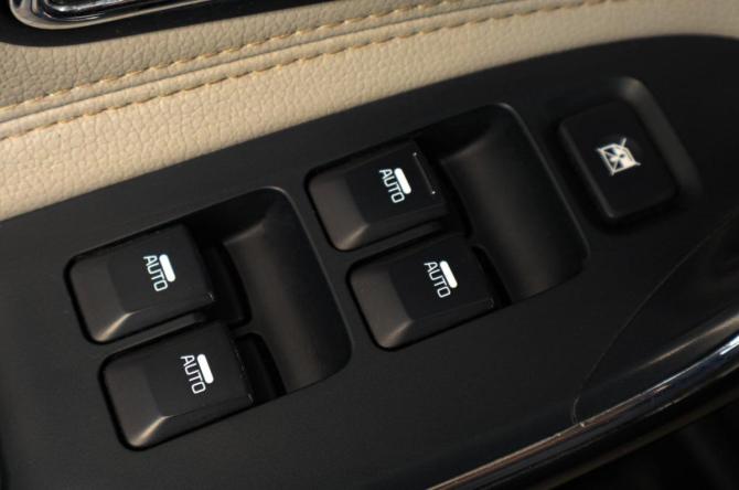 Kia Ceed II с пробегом 2013 года, цена 1 059 000 рублей, 252000 км, универсал, Автокод Объявления