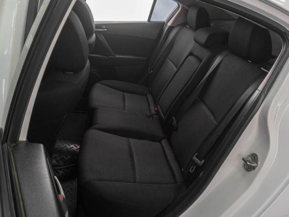 Mazda 3 II (BL) Рестайлинг с пробегом 2012 года, цена 999 000 рублей, 175337 км, седан, Автокод Объявления