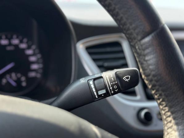 Hyundai Solaris II с пробегом 2019 года, цена 1 189 000 рублей, 144368 км, седан, Автокод Объявления