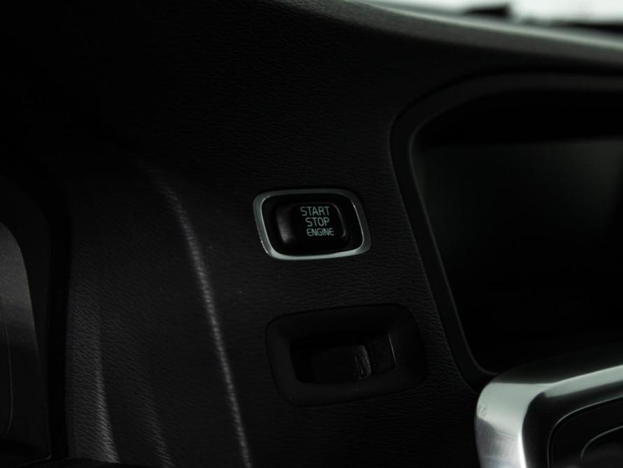 Volvo S60 II Санкт-Петербург  - изображение 18