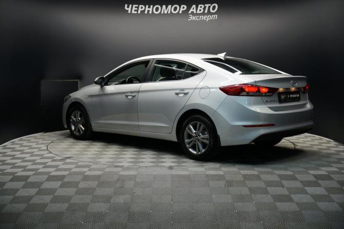 Hyundai Elantra VI (AD) с пробегом 2016 года, цена 1 640 000 рублей, 83000 км, седан, Автокод Объявления