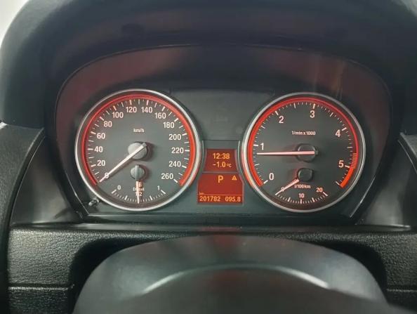 BMW X1 I (E84) с пробегом 2011 года, цена 1 079 000 рублей, 200000 км, внедорожник, Автокод Объявления