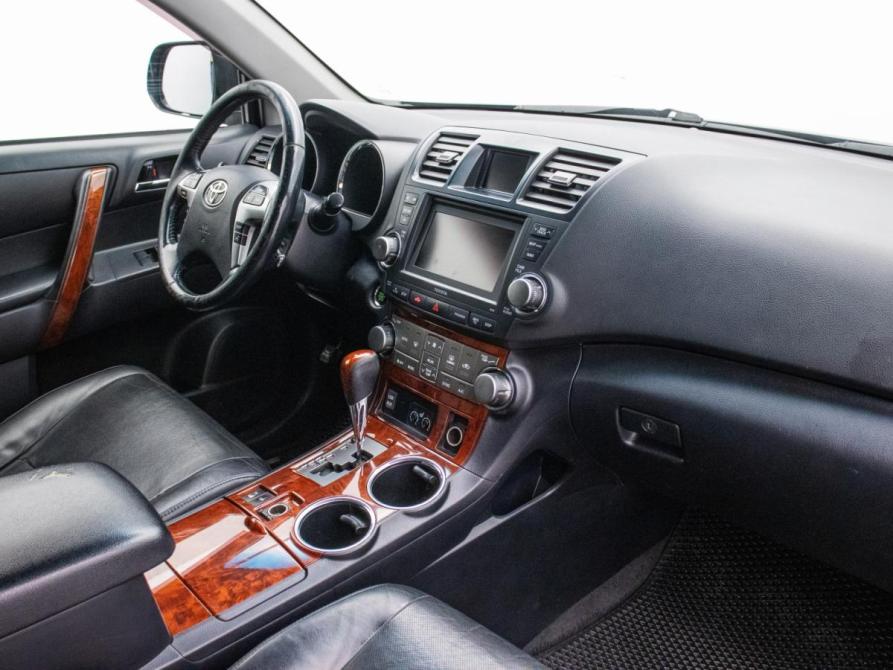 Toyota Highlander II (XU40) Рестайлинг Москва  - изображение 10