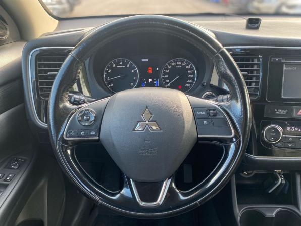Mitsubishi Outlander III Рестайлинг 2 с пробегом 2016 года, цена 1 620 000 рублей, 164064 км, внедорожник, Автокод Объявления