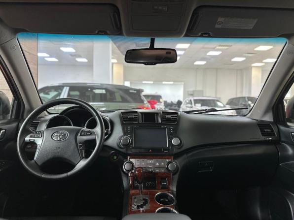Toyota Highlander II (XU40) Рестайлинг с пробегом 2011 года, цена 1 690 000 рублей, 262152 км, внедорожник, Автокод Объявления