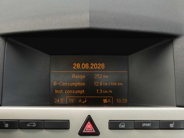 Opel Astra H Рестайлинг с пробегом 2008 года, цена 500 000 рублей, 238325 км, седан, Автокод Объявления