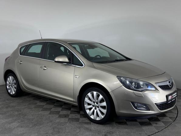 Opel Astra J с пробегом 2011 года, цена 650 000 рублей, 212538 км, хэтчбек, Автокод Объявления
