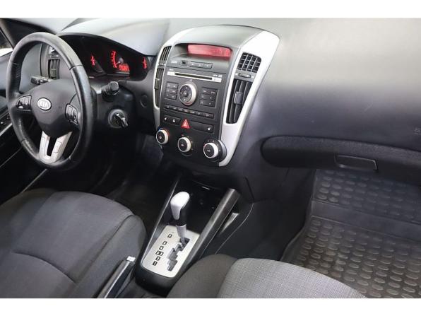 Kia Ceed I Рестайлинг с пробегом 2010 года, цена 769 000 рублей, 168081 км, хэтчбек, Автокод Объявления