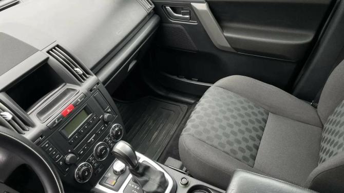 Land Rover Freelander II с пробегом 2008 года, цена 995 000 рублей, 274852 км, внедорожник, Автокод Объявления