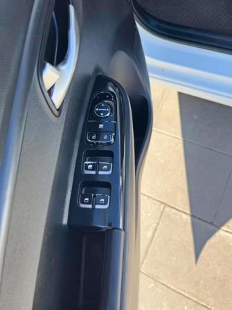 Kia Rio IV с пробегом 2018 года, цена 1 357 300 рублей, 163100 км, седан, Автокод Объявления