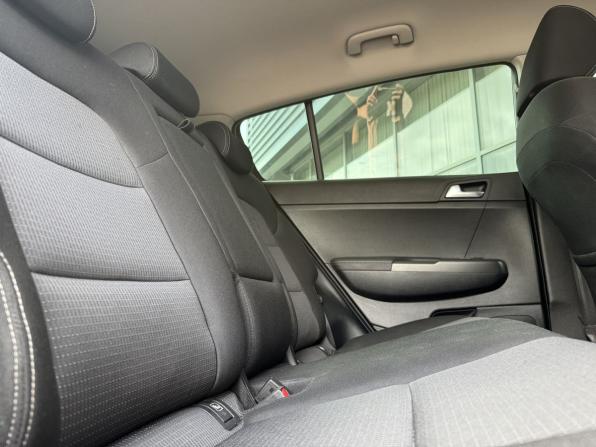 Kia Sportage IV Рестайлинг с пробегом 2021 года, цена 2 215 000 рублей, 75111 км, внедорожник, Автокод Объявления