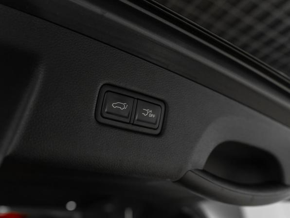 Kia Carnival IV с пробегом 2021 года, цена 3 645 000 рублей, 91161 км, минивэн, Автокод Объявления